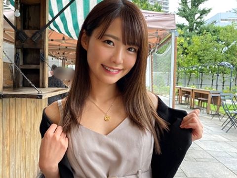 【ラブラブカップルの過激ハメ撮り】スレンダー美女と彼氏がイチャイチャ濃厚セックス！一回じゃ満足できず、何度もハメまくるエロすぎるカップルのプライベート映像！♡