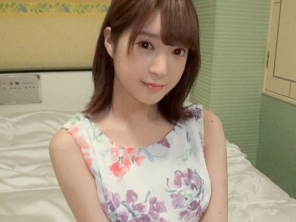 【ガーリー系お姉さんの甘い誘惑】『もっと激しく…』可愛いファッションのお姉さんを濃厚ベロチューでメロメロに!生チンポ挿入で感じまくり、最後は顔面にザーメンぶっかけ!♡