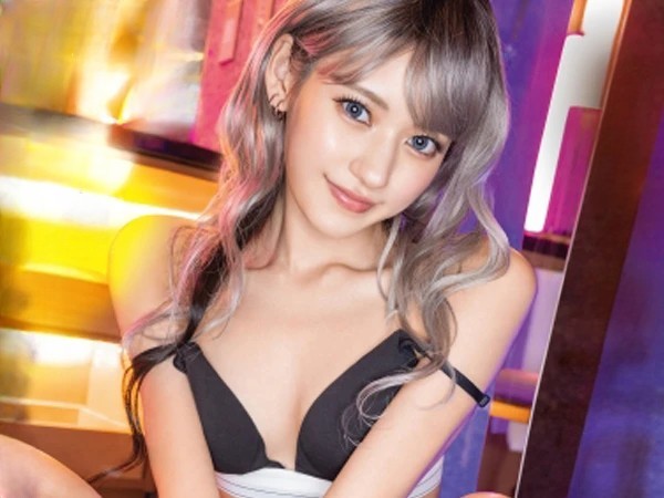 【神ギャルの寝起きセックス】『もう…仕方ないな』眠そうなギャルが彼氏に起こされ、生ハメされちゃう!!中出しも許しちゃう神対応がヤバい!!